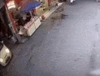 杭州最美老板娘视频,最美老板娘网友连夜赶往现场