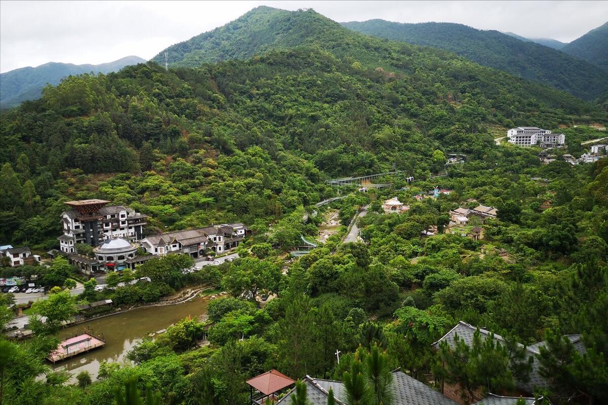 广东最高峰山顶,珠三角第一高峰在哪里