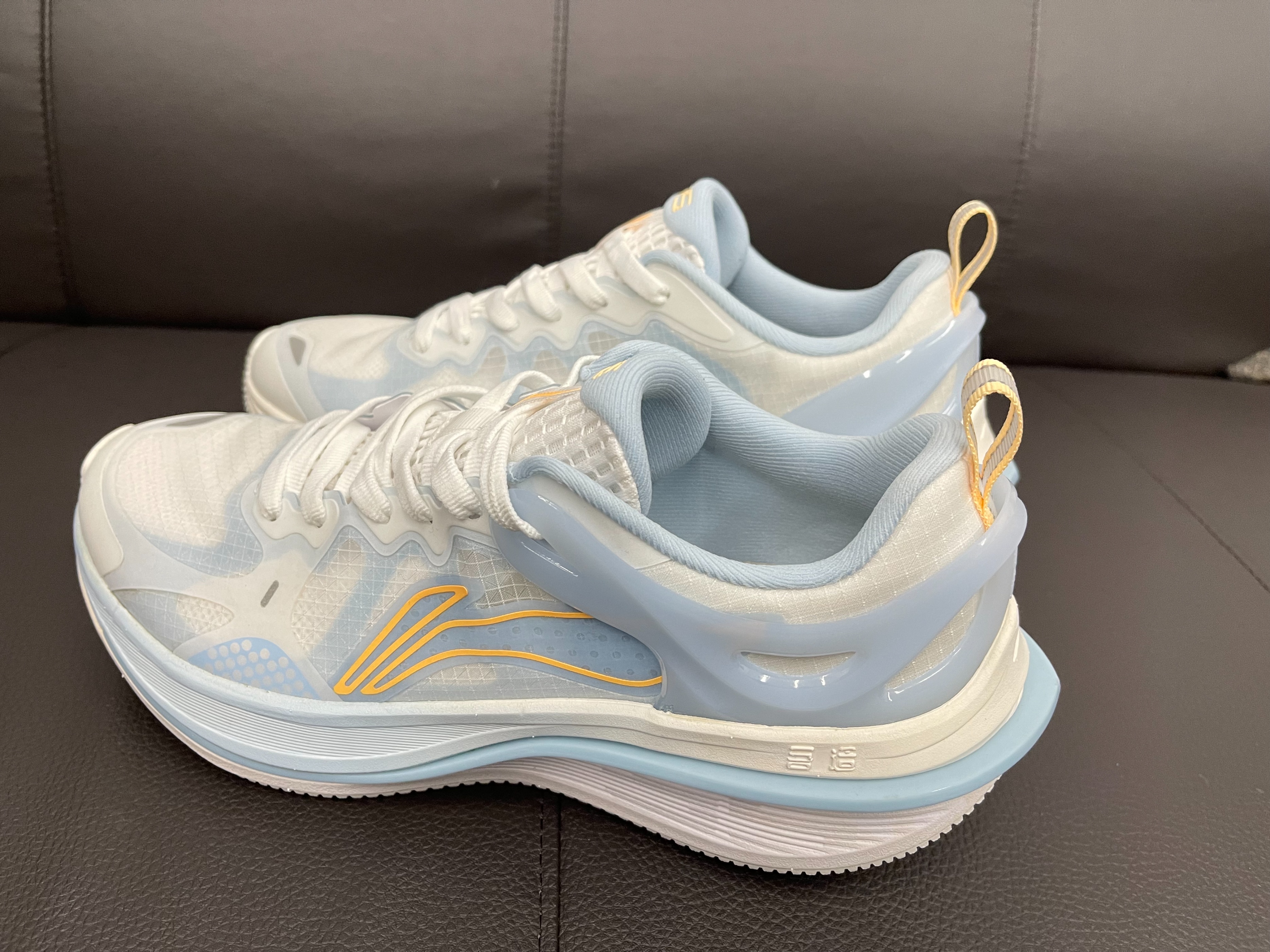 吾适lite2.0是什么中底,吾适lite2.0真实测评