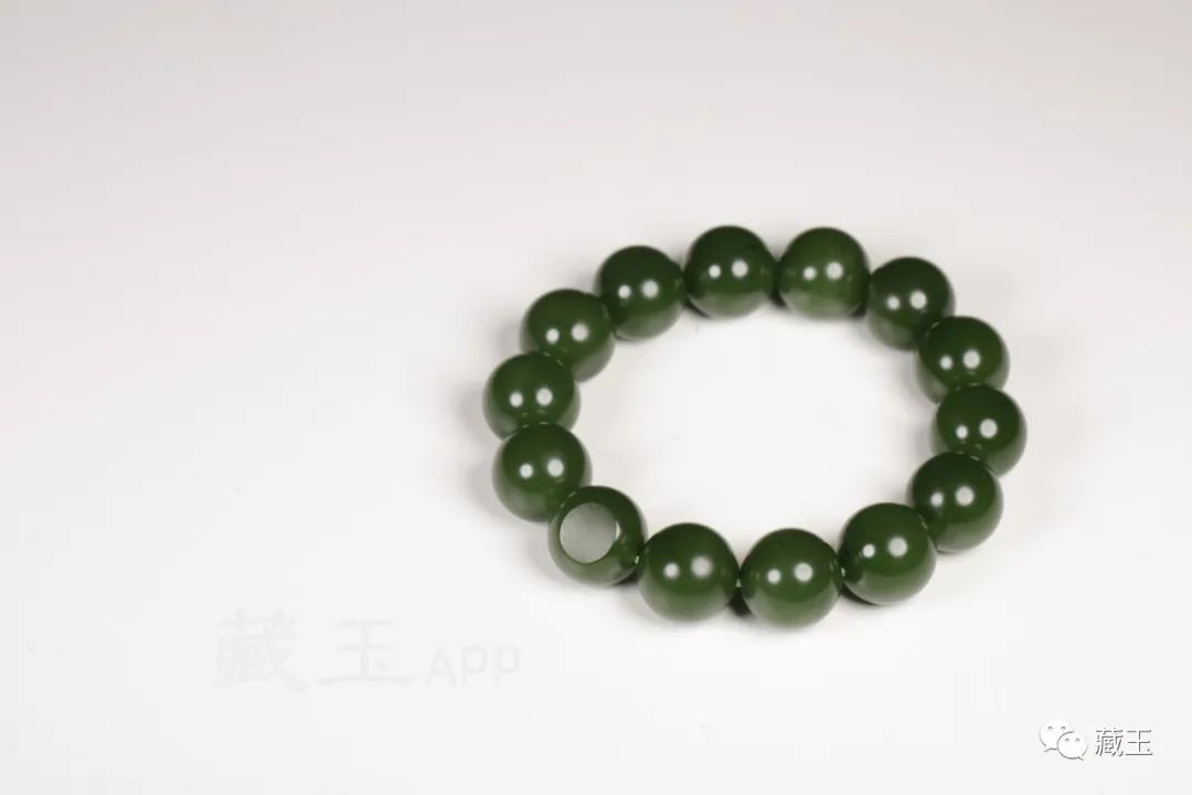 最惊艳的玉雕手串,极品玉雕手串图片大全