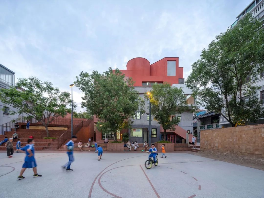 旧楼改造空中花园,低成本打造空中花园