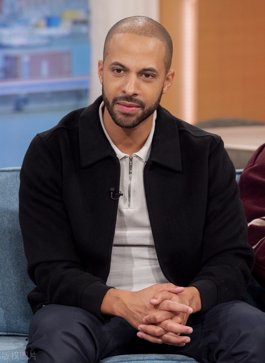 太疯狂!6.74亿变3.1亿足坛巨星难*税逃**务风波梅西C罗内马尔均上榜