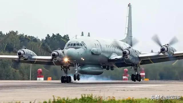 俄罗斯空军战机一览表,俄罗斯空军军衔对照表