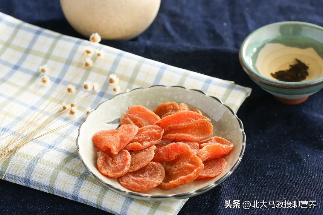 吃杏为啥那么伤人,杏吃多了会伤人吗