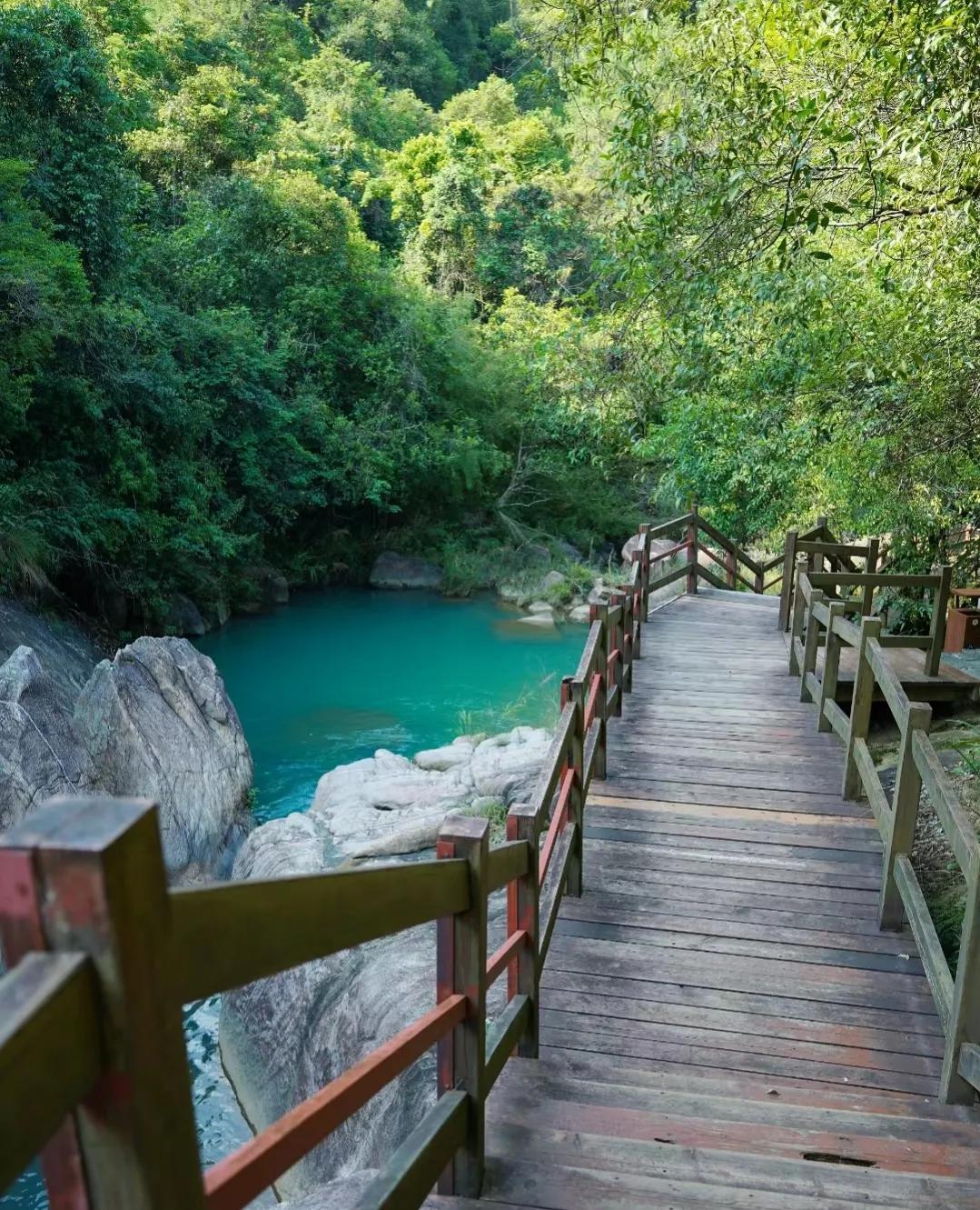 中国小九寨沟真的好美,广州的小九寨沟