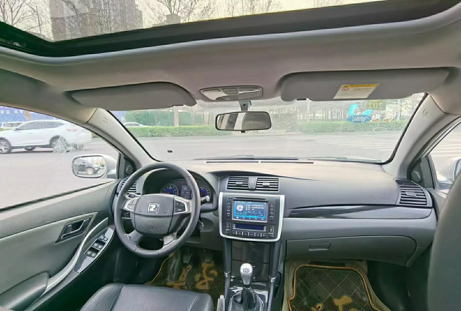 众泰大迈x5保值率,17年众泰sr7保值率