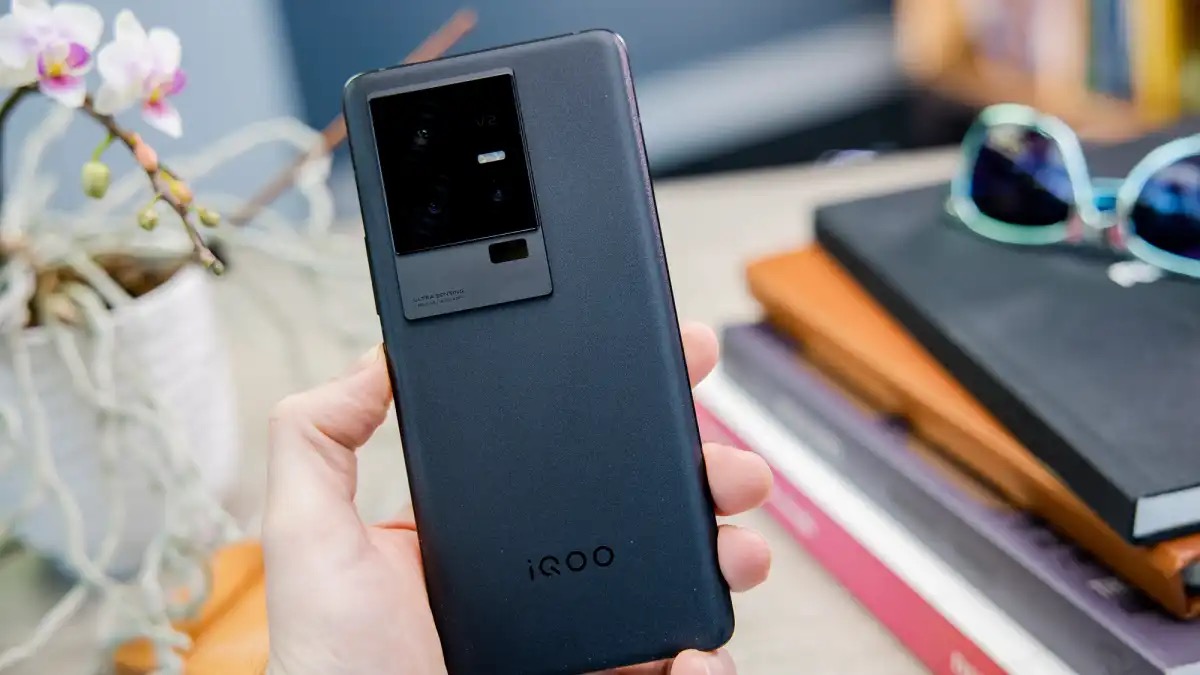 跟苹果14能相比的国产手机哪个好,目前这4款手机最值得买