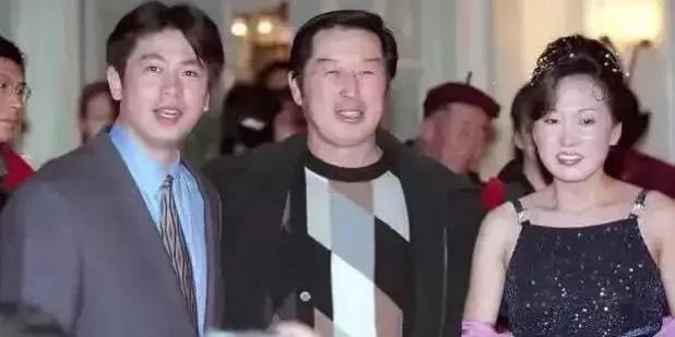 奥运会女子冠军王军霞夺冠,奥运女乒冠军王楠