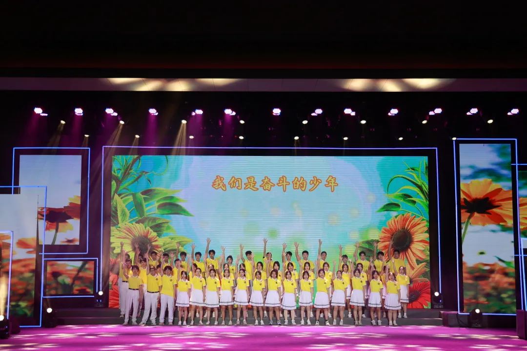 深圳光明高级中学体育场,深圳光明高级中学校队