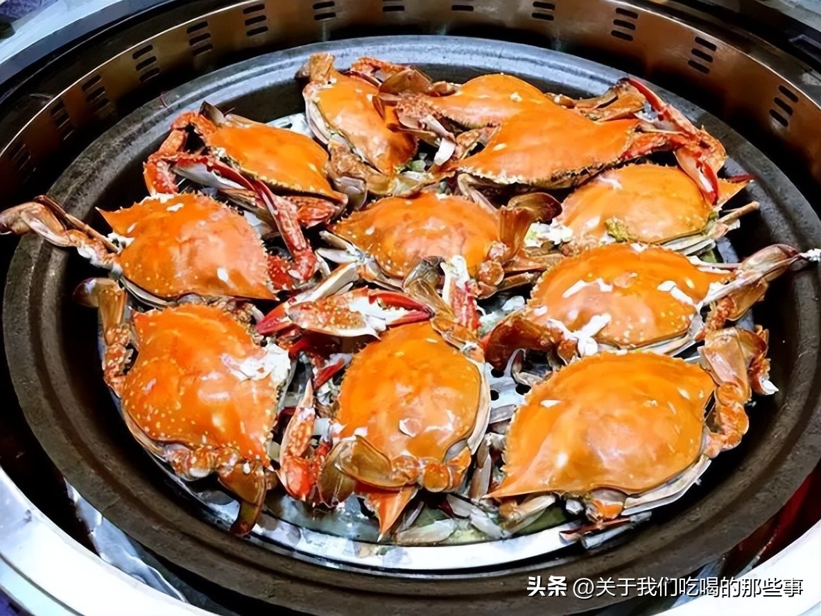 保存螃蟹放水盆里,煮熟的螃蟹放冰箱保鲜可以放几天