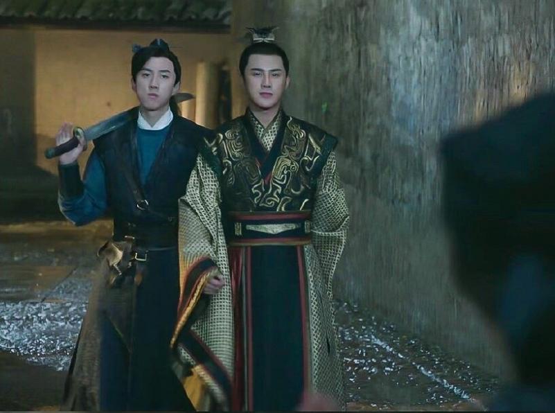 盘点那些长脸的男星,国内被嘲笑鞋拔子脸的男星