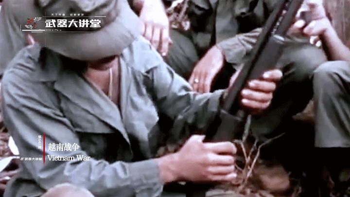 外号推土机的散弹枪,半自动霰弹枪aa12推土机