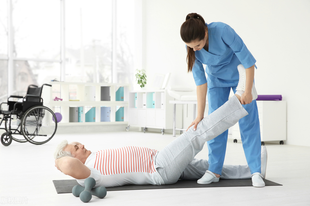 为啥腰椎轻度膨出而症状却很严重,腰椎2-3椎间盘轻度膨出什么意思