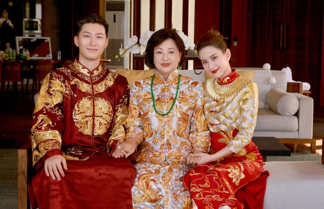 赌王戴奢华翡翠 (赌王三太的珠宝首饰翡翠)