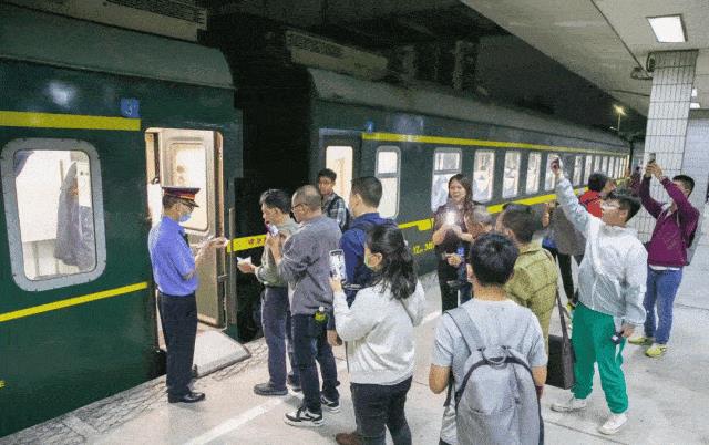 百年火车站今非昔比，改建高铁站，何去何从？