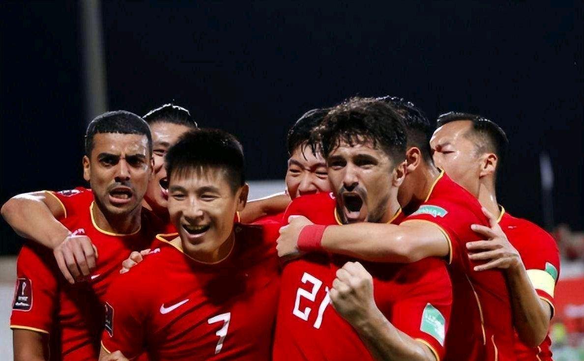 新国足主帅扬科维奇集训名单,国足新教练扬科维奇塞尔维亚