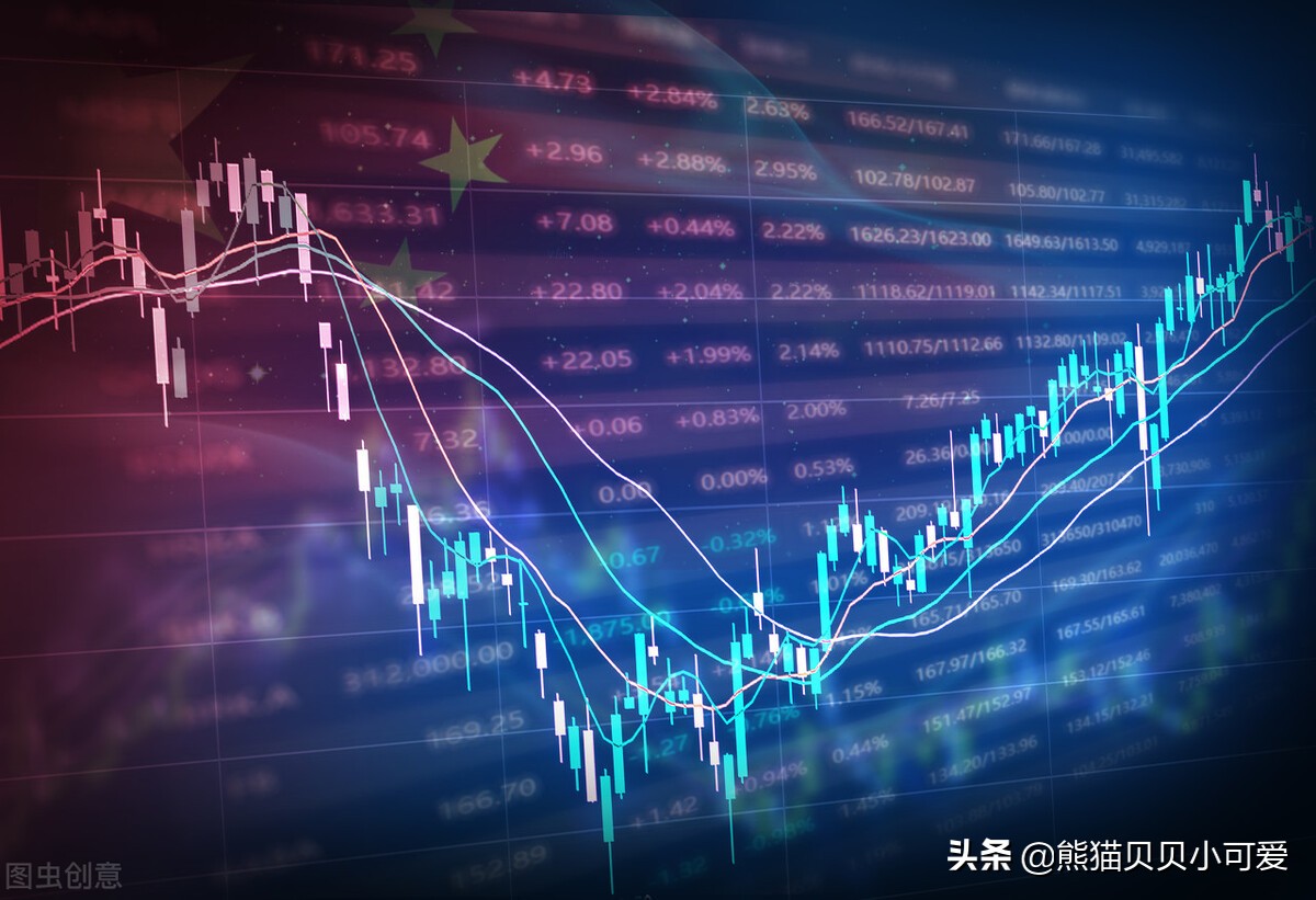 用不一样的视角讲历史,中国男足vs新加坡复盘