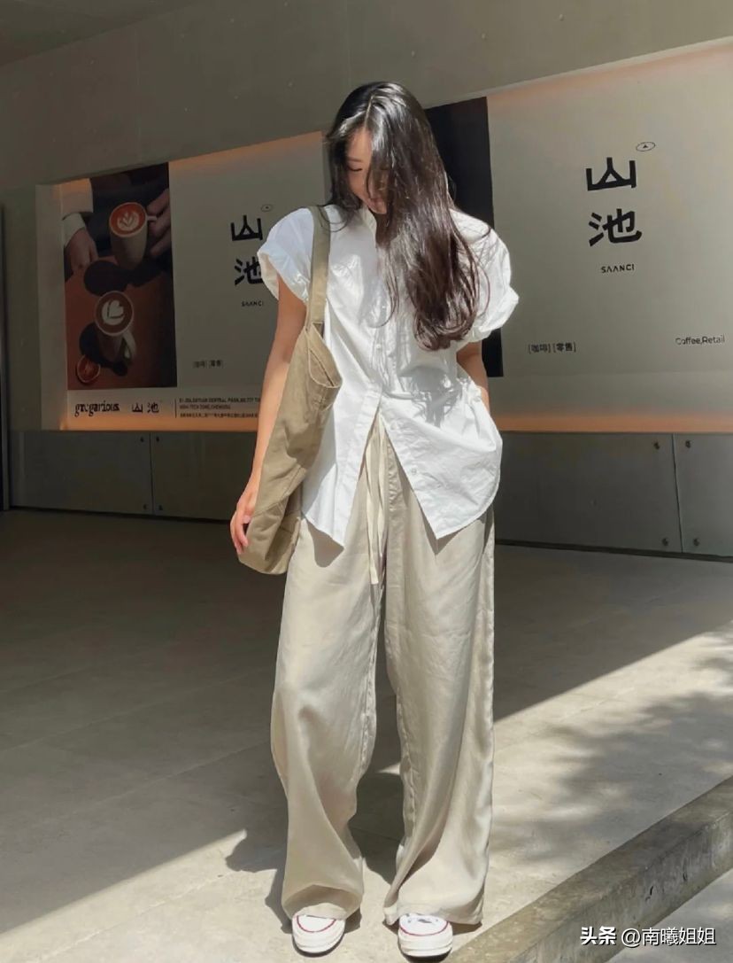 显瘦百搭的瑜伽裤好看吗,瑜伽裤和阔腿裤同框对比