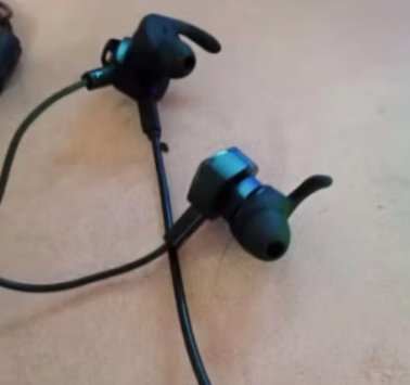 买耳机怎么选音质好的有线耳机,音质最好的有线耳机选择避坑