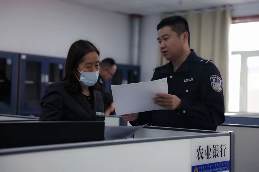 警方破获特大跨境网络赌博案,警方破获跨境网络赌博案