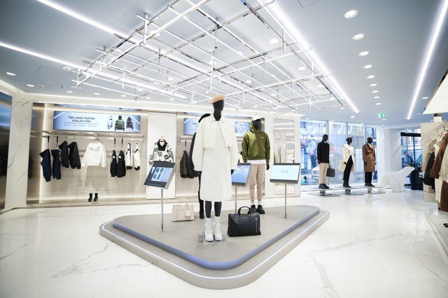 波司登伦敦旗舰店闭店,波司登羽绒服新品发布会