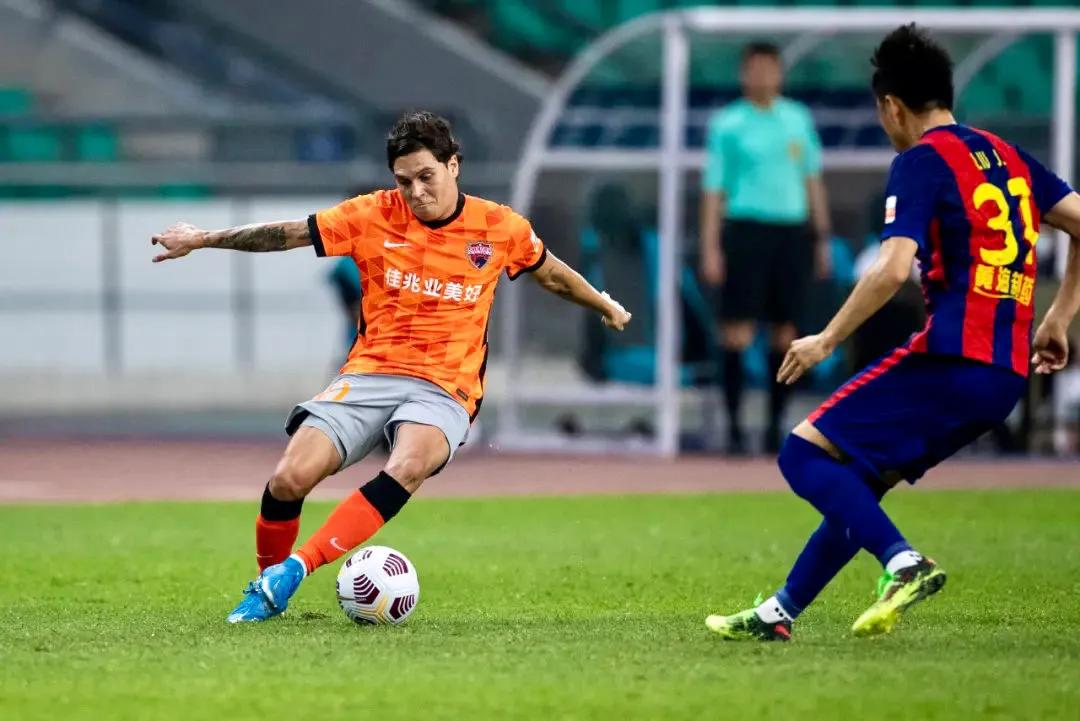 罗慕洛赛季报销,成都蓉城罗慕洛伤退