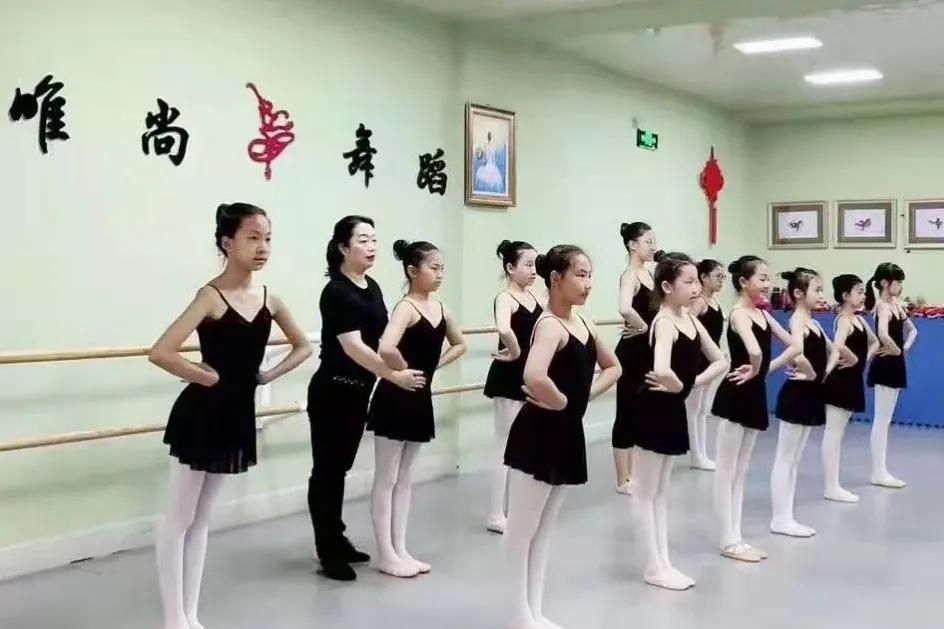 舞动未来|引领新风潮，哈尔滨唯尚艺术培训学校专场来喽