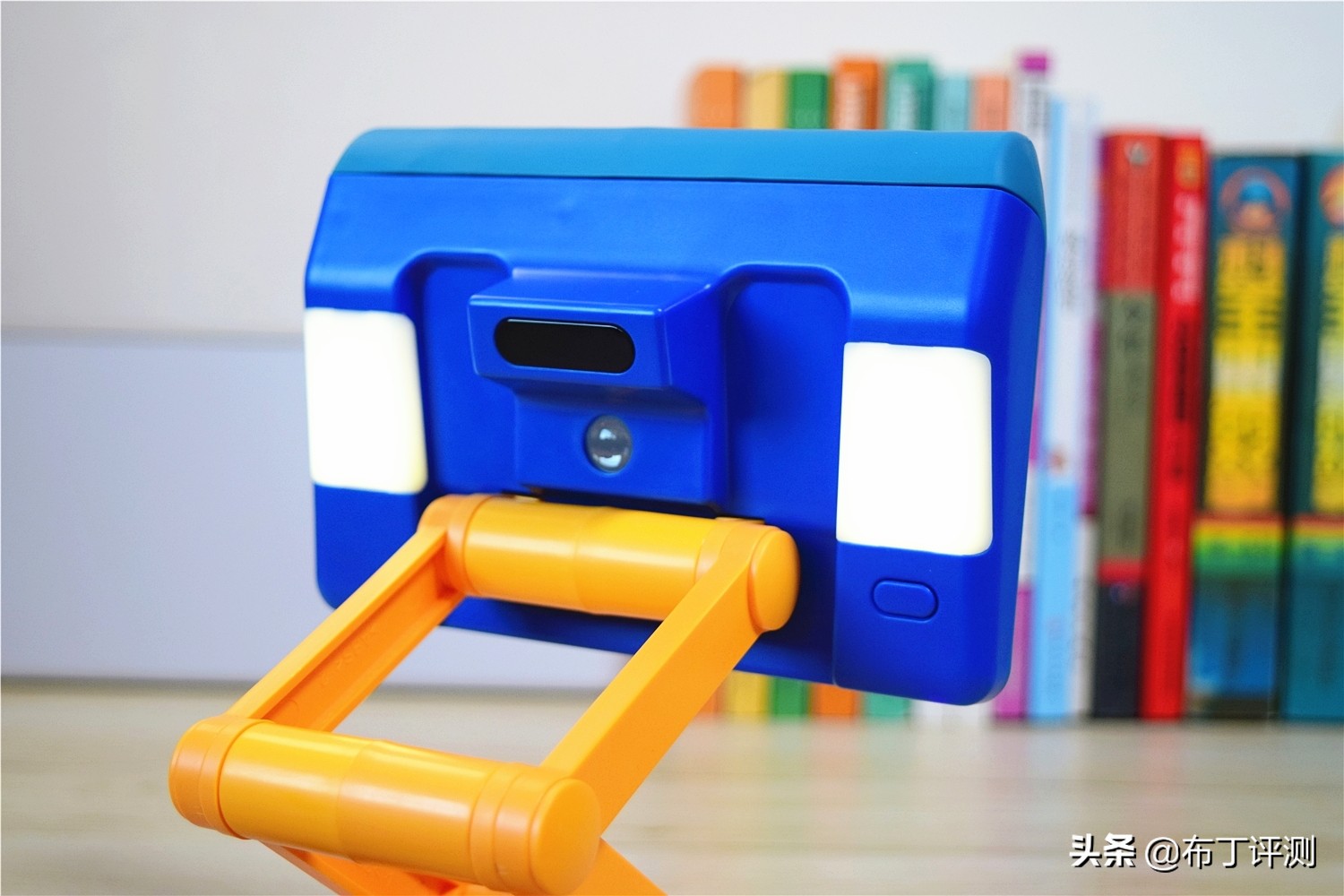 如何培养孩子的正确坐姿？UBOT智能坐姿矫正器评测