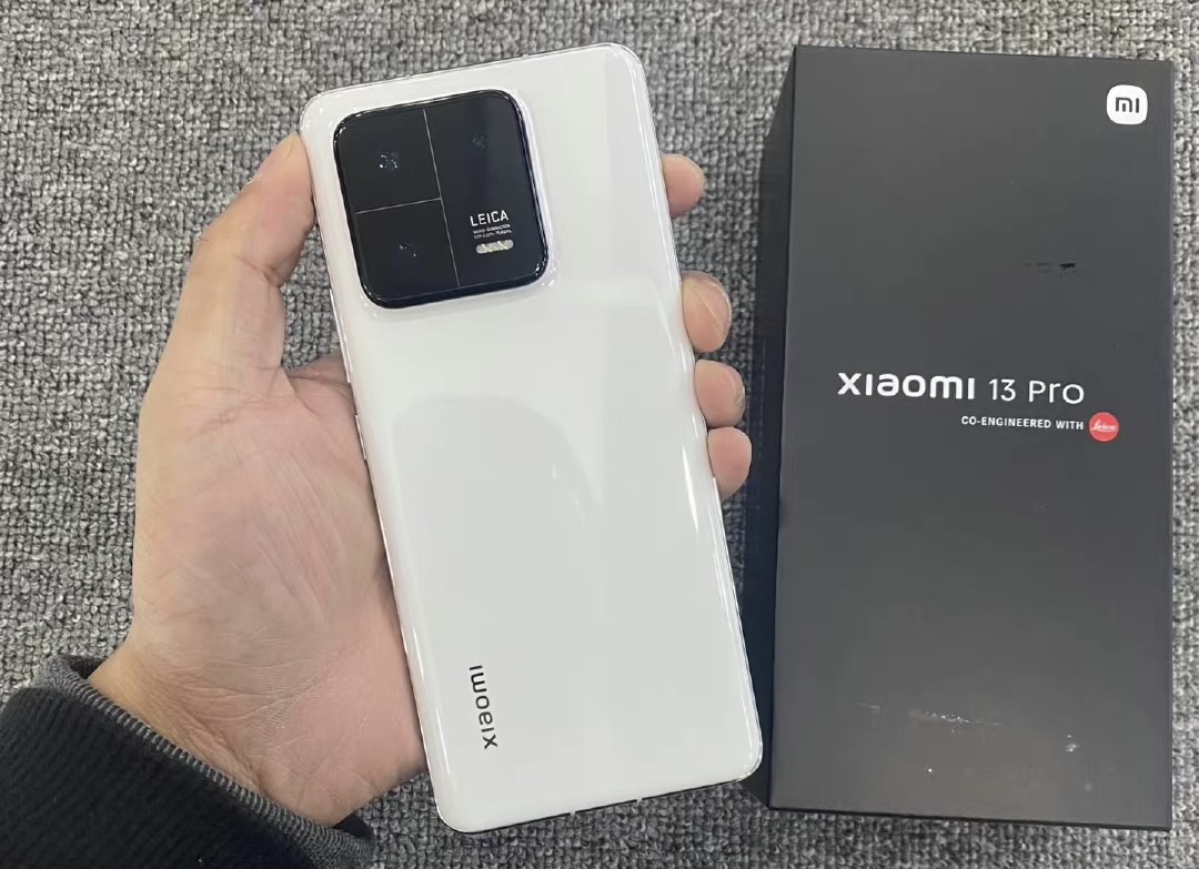 小米和vivo哪款手机性价比高,vivo和小米推荐一款性能旗舰机