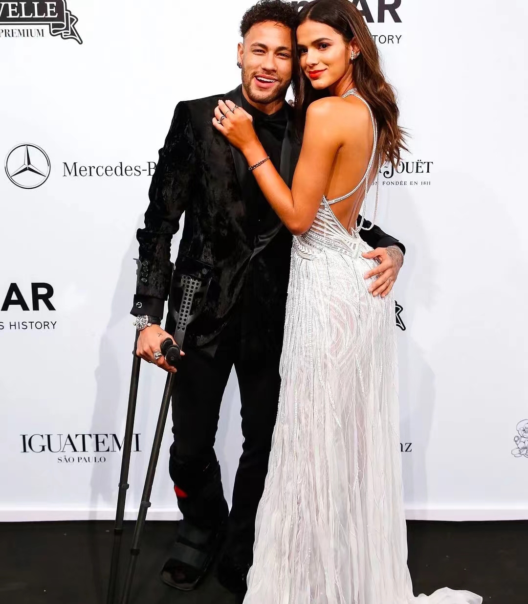 阿根廷夺冠后梅西和姆巴佩,c罗支持阿根廷夺冠姆巴佩