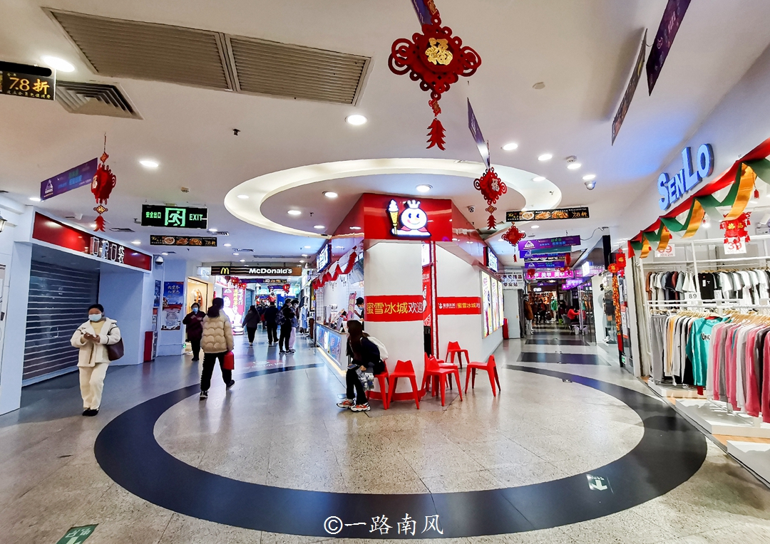 广州曾经的繁华已不复存在,广州公园前地下商场