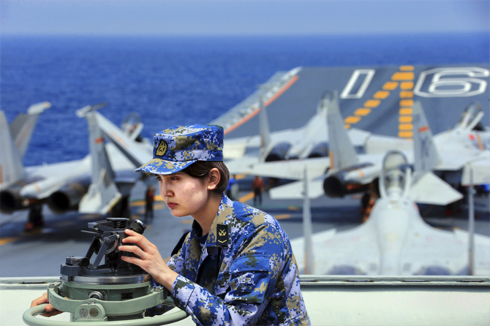 阅舰式航母,阅舰式能现场看吗