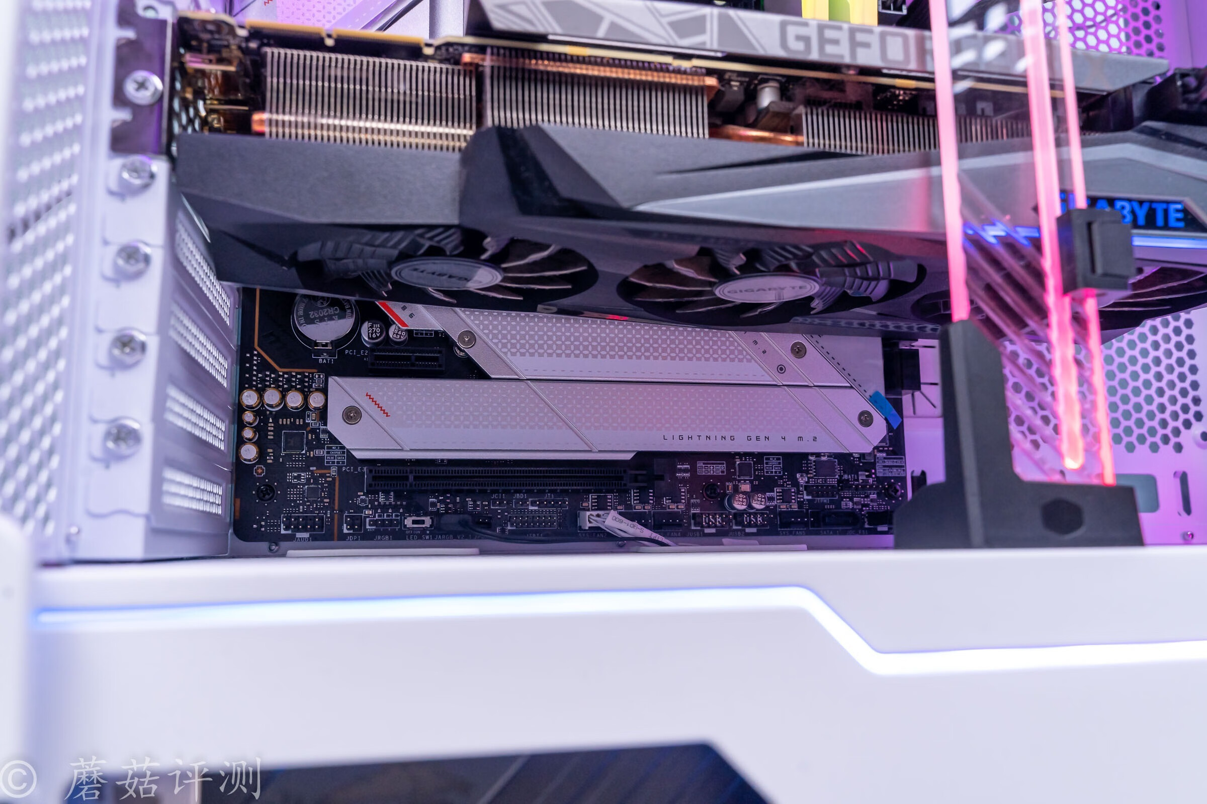 技嘉rtx3060tigamingoc魔鹰显卡,技嘉rtx4090魔鹰oc怎么样