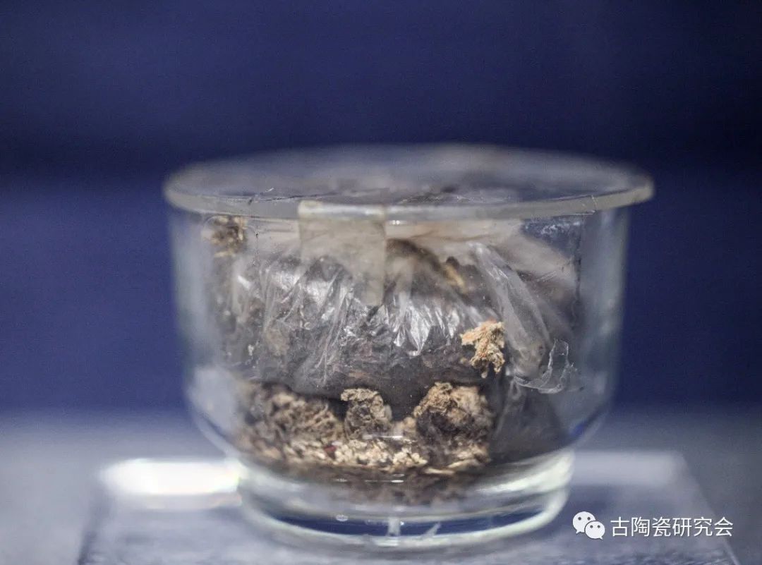 “海贸遗珍”，中西文化碰撞出浪漫的广彩瓷