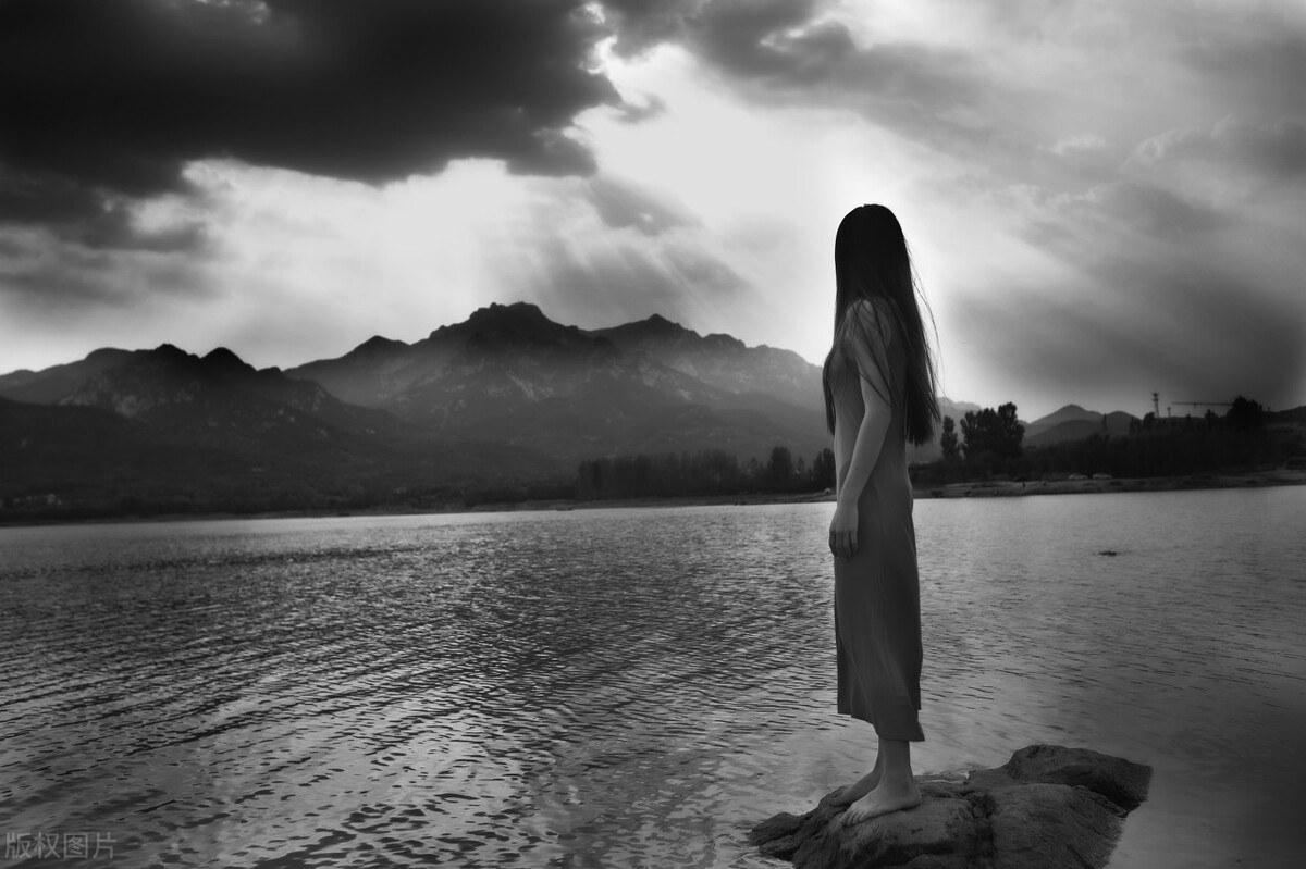 微信一句话个性签名静心句子,微信个性签名短句干净努力正能量