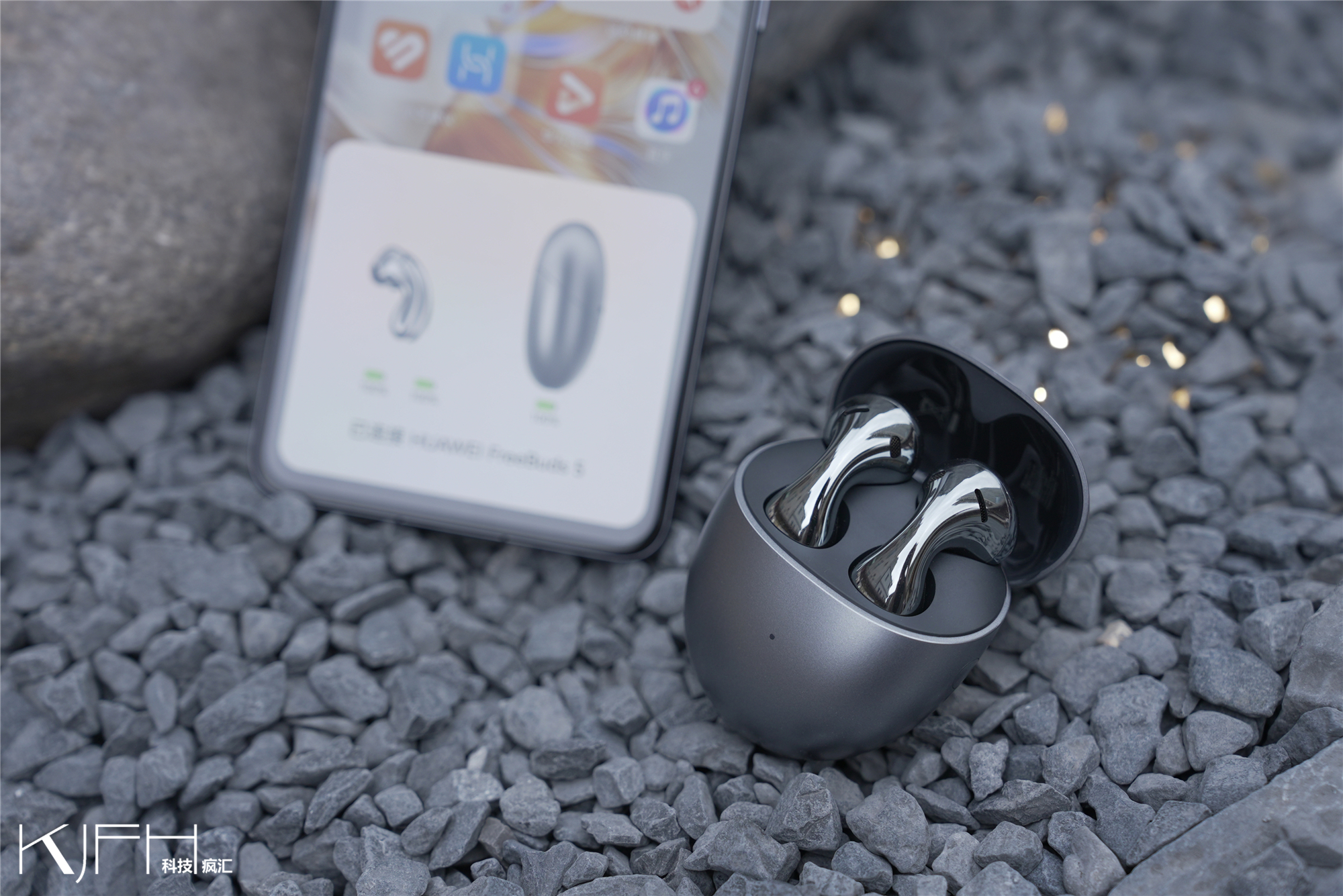 “水滴”耳机华为FreeBuds5评测，超高颜值下的音频体验新高度