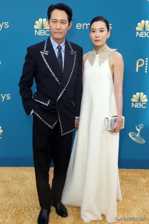 艾美奖红毯怪奇物语,艾美奖红毯走法