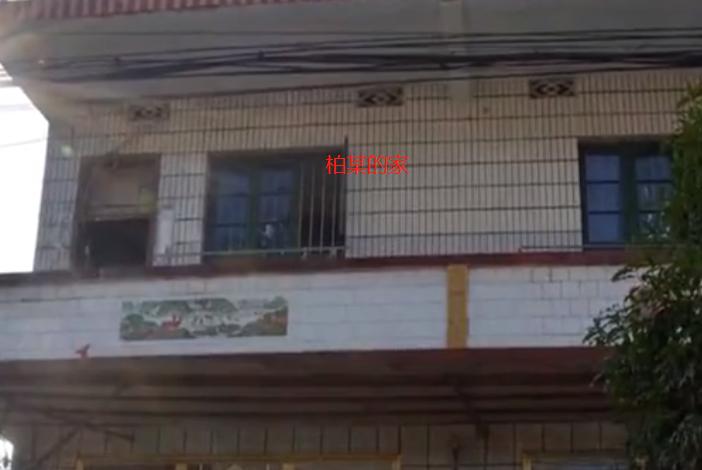 小伙自学软件两年赚4000亿,男子自学编程获利400万