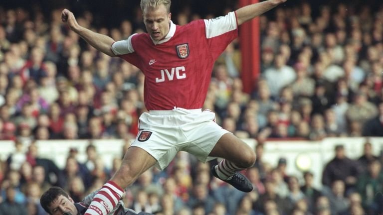 国米对战曼城最后一刻,国米半场被打后续