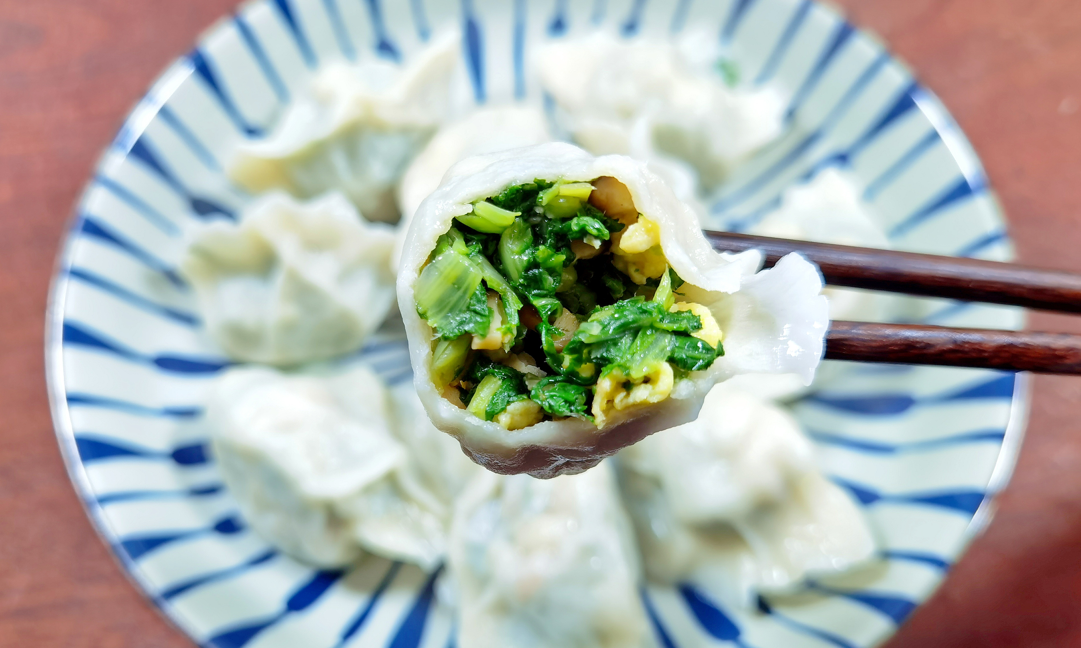 立秋后小白菜包饺子焯水吗,小白菜怎么保存到冬天包饺子吃