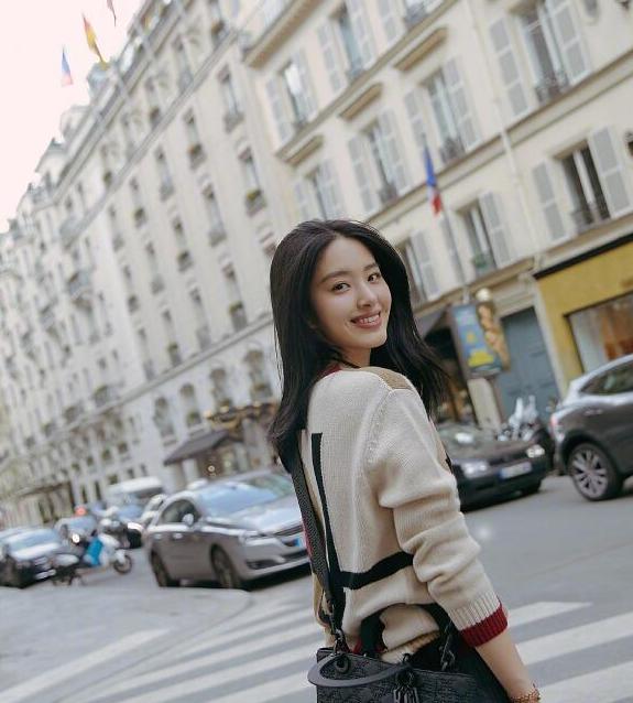 好看的皮囊千篇一律正确解读,如何回应好看的皮囊千篇一律