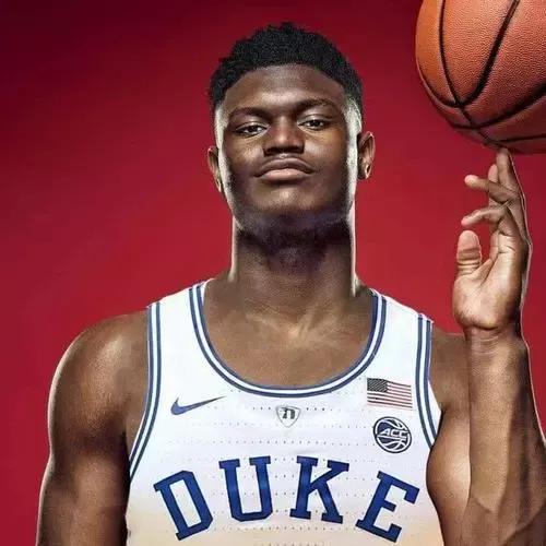 詹姆斯对位锡安场均数据,锡安前十场数据对比詹姆斯