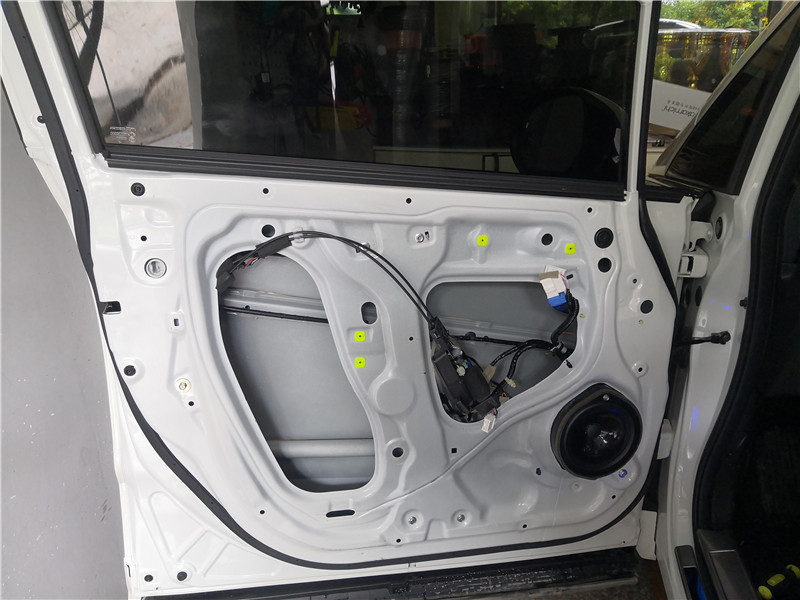 12款奥德赛汽车音响隔音安装教学,本田奥德赛中门隔音改装方案