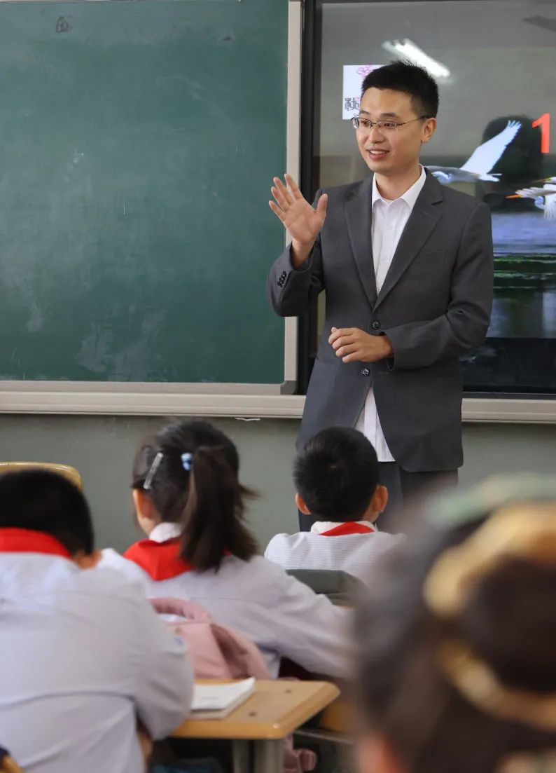 太原市八一小学好还是桃南小学好,太原市桃南小学