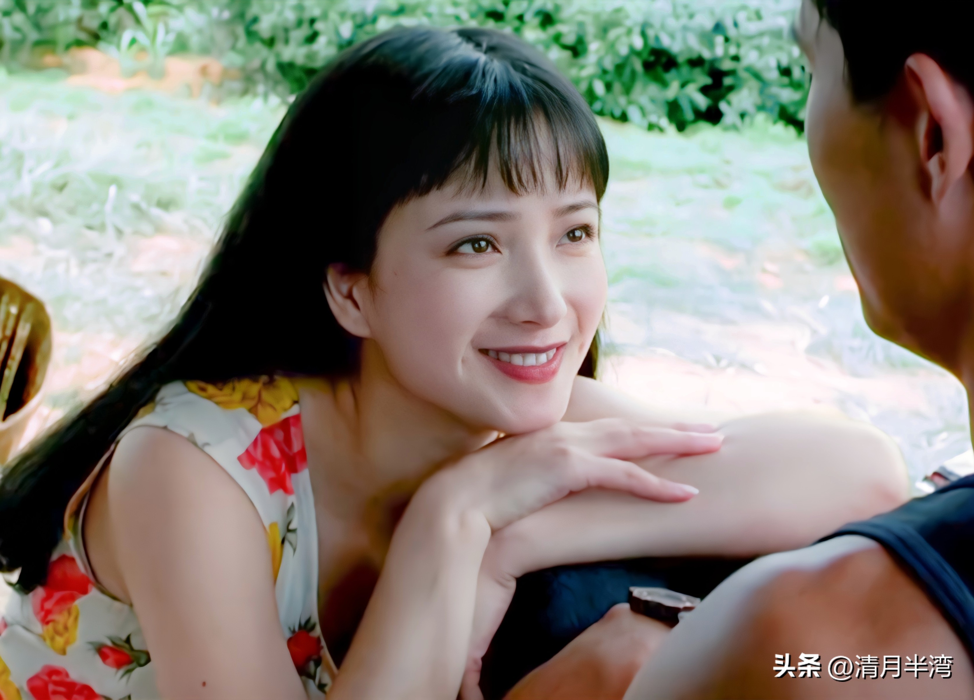 9位眉目含情“桃花眼”女星，顾盼之间皆风情，美得让人移不开眼