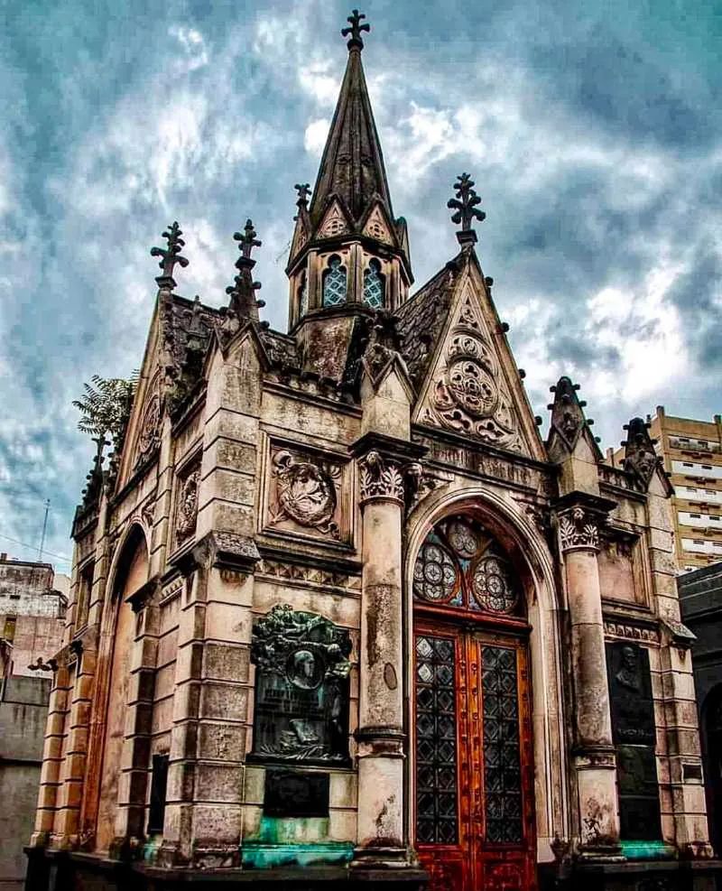 离中国距离最远的国家是,离中国距离最远国家