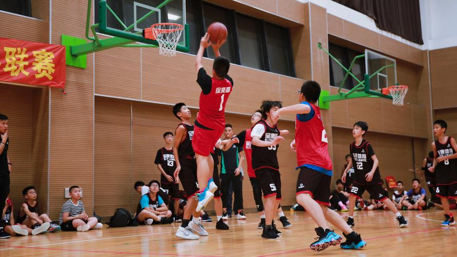 如何看待生活不止眼前的苟且,怎样评论生活不止眼前的苟且