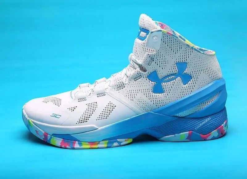 库里最新球鞋,库里最新上脚球鞋