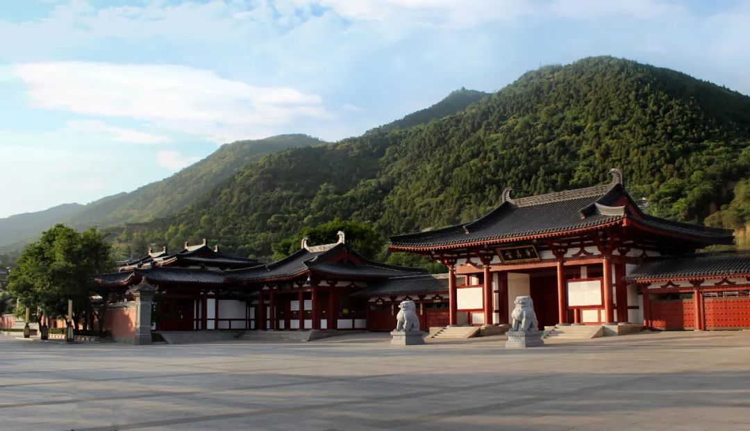 华清温泉怎么样,华清宫的温泉水讲解