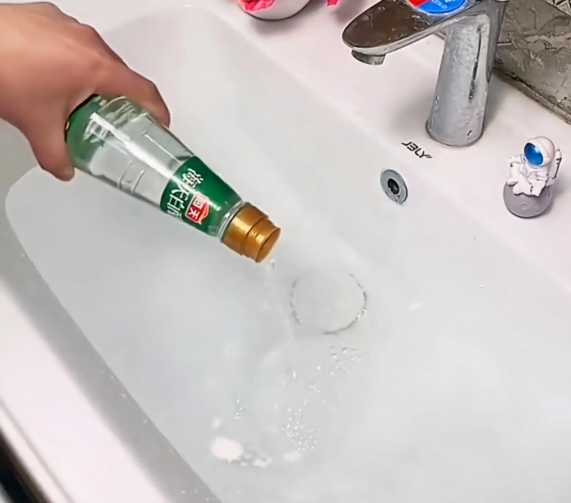 鞋柜除臭妙招快速高效,鞋柜除臭小窍门视频